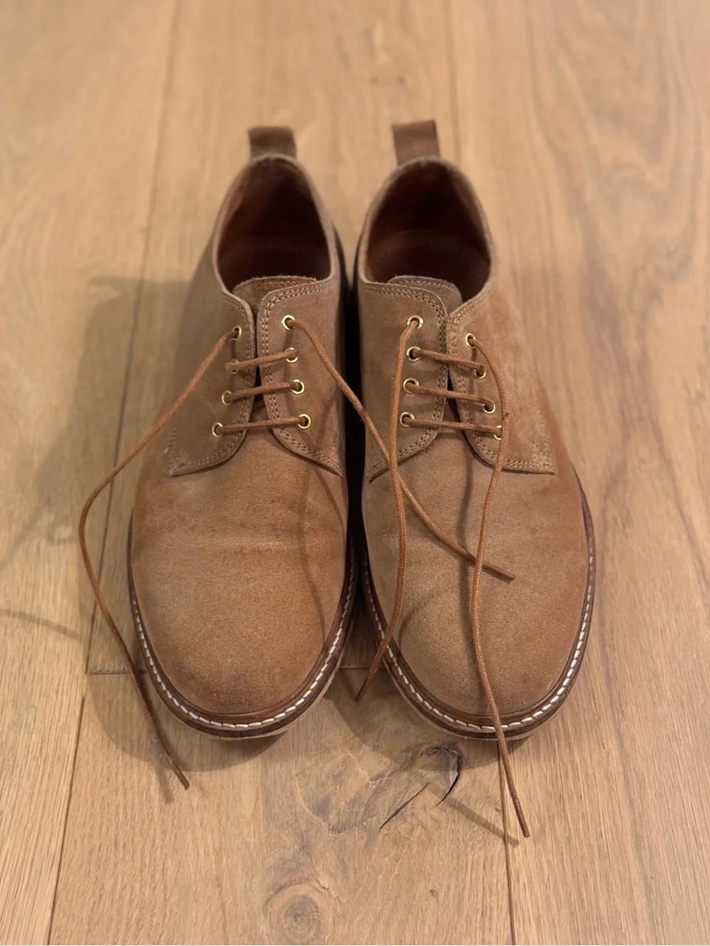 Men's Tan Suede Lace-Up Derby Shoes